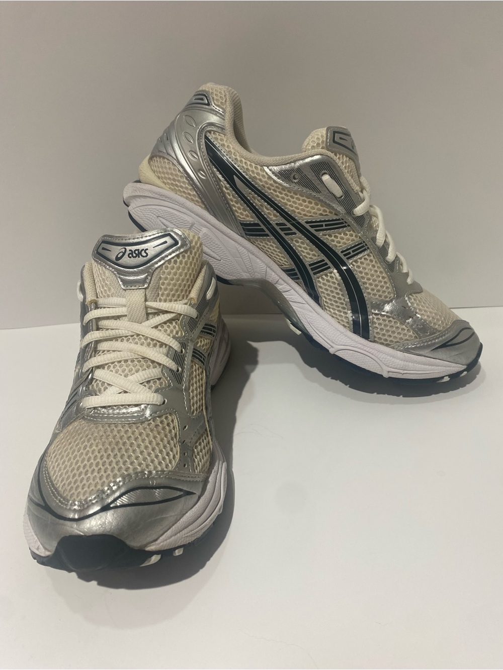 ASICS GEL Men’s Retro Y2K Running Sneakers Silver Cream Navy Size 9.5